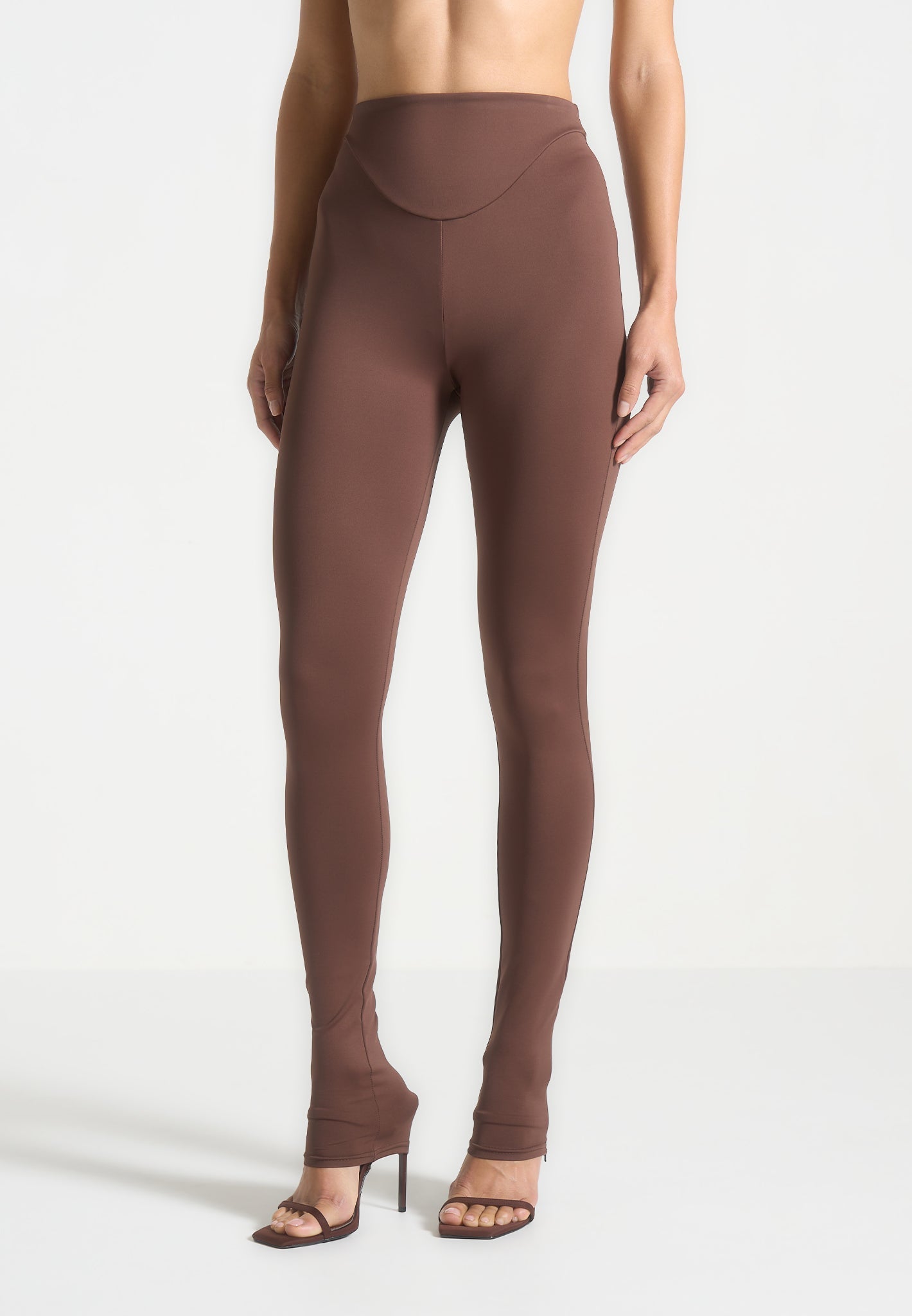 High Waisted Leggings with Dipped Waistband & Tonal Embroidery | Éternelle