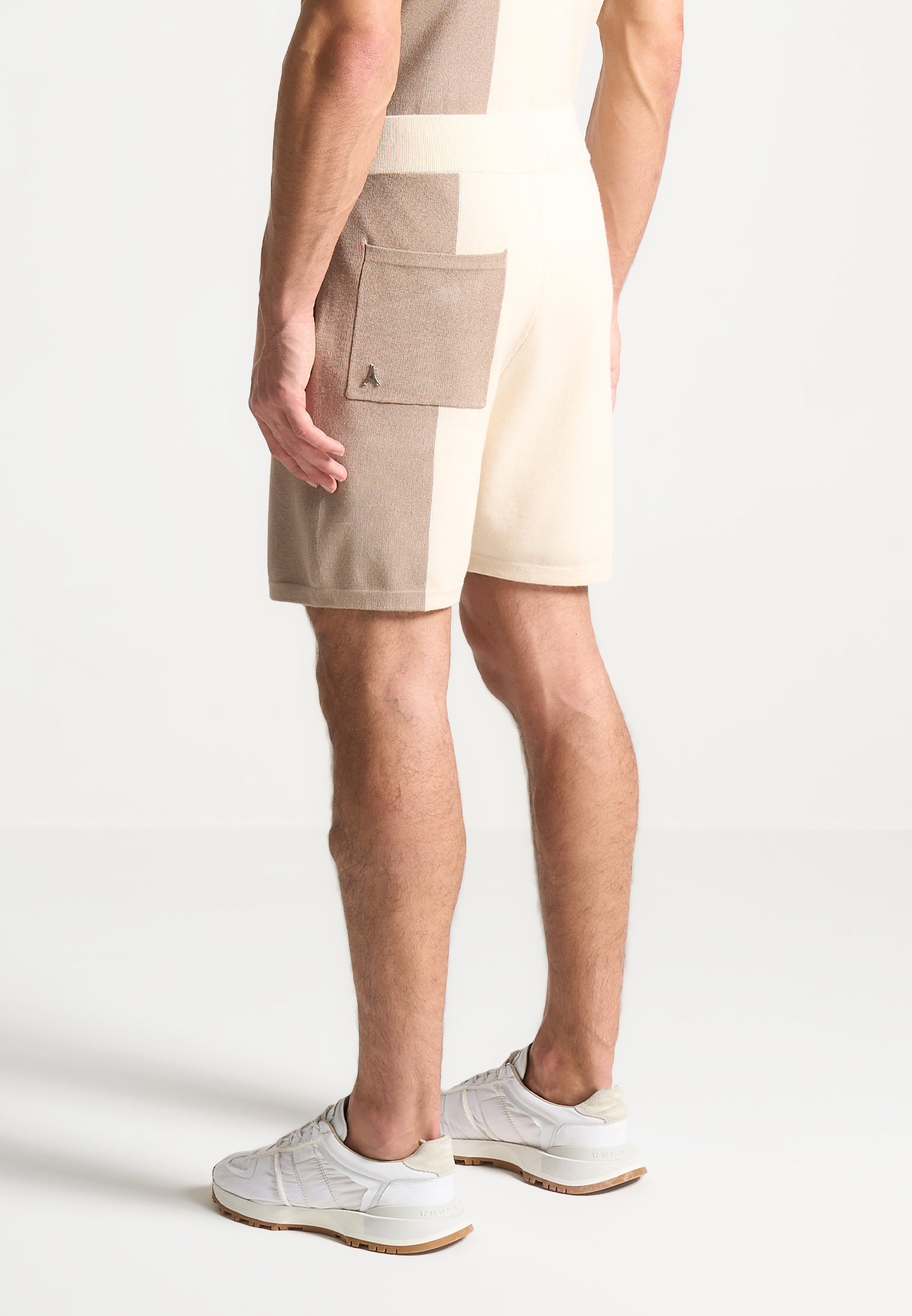 Color Block Knit Shorts with Elastic Waistband & Drawstring | Manière De Voir