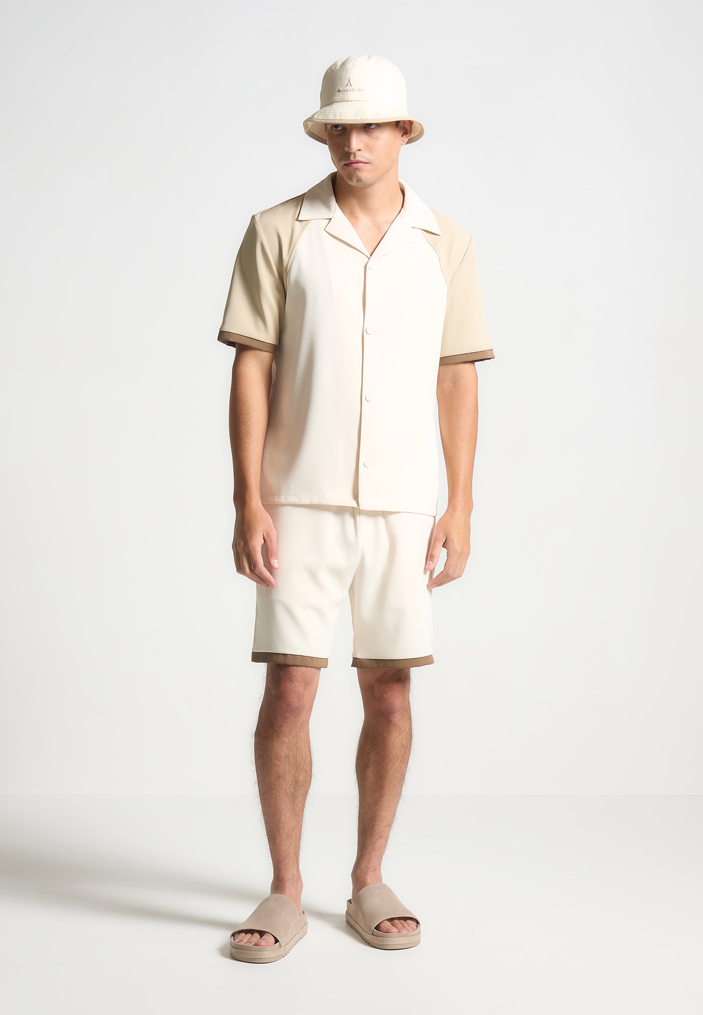 Color Block Shorts with Elastic Waistband & Side Pockets | Manière De Voir