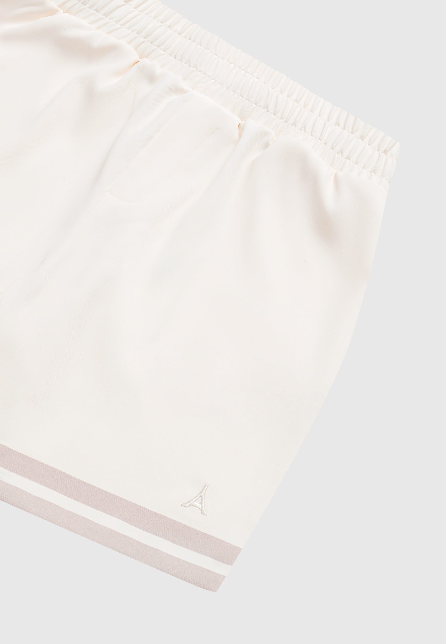 Floral Border Shorts with Elastic Waistband | Manière De Voir