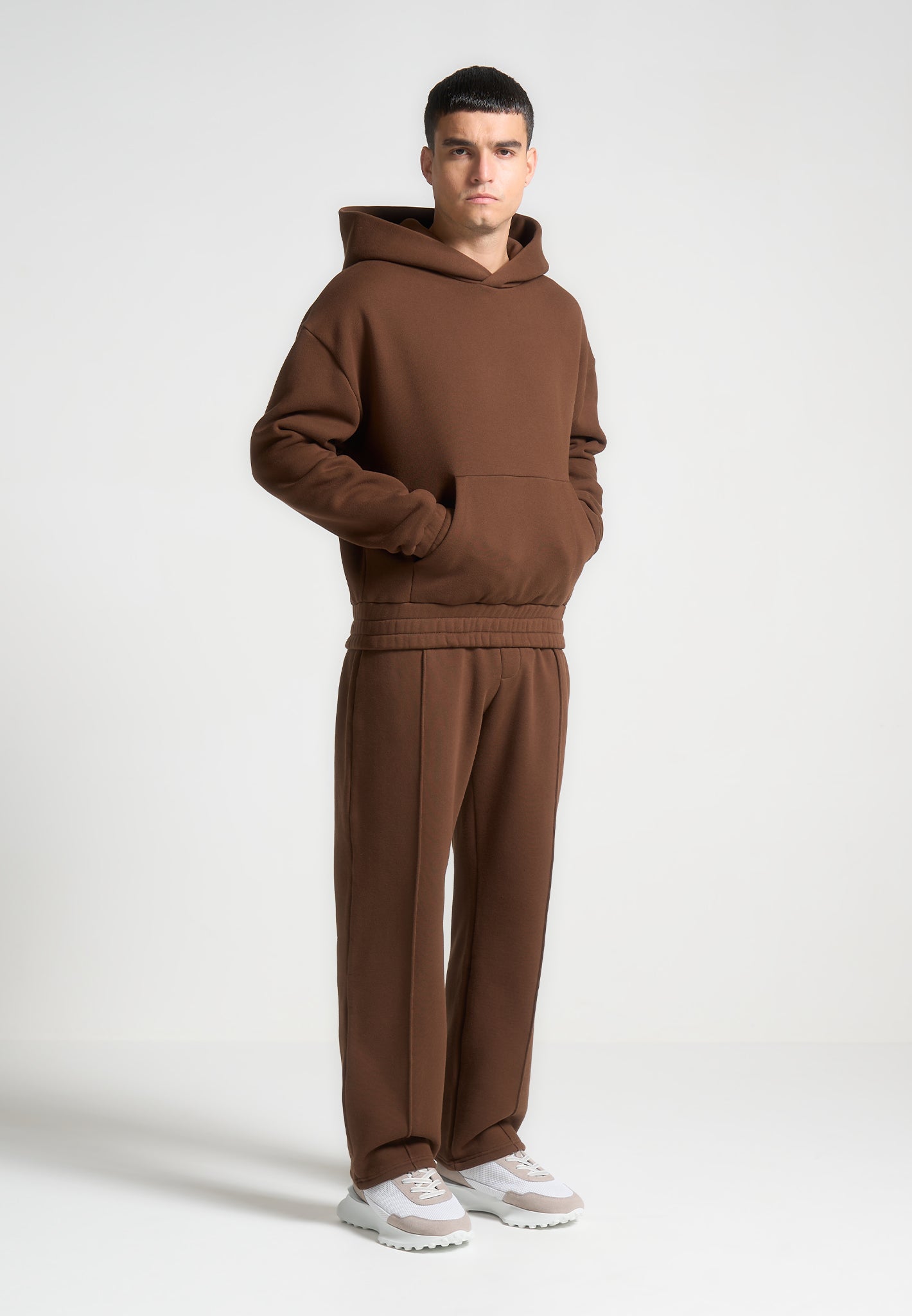 Heavyweight Cropped Hoodie with Kangaroo Pocket | Éternel Brown