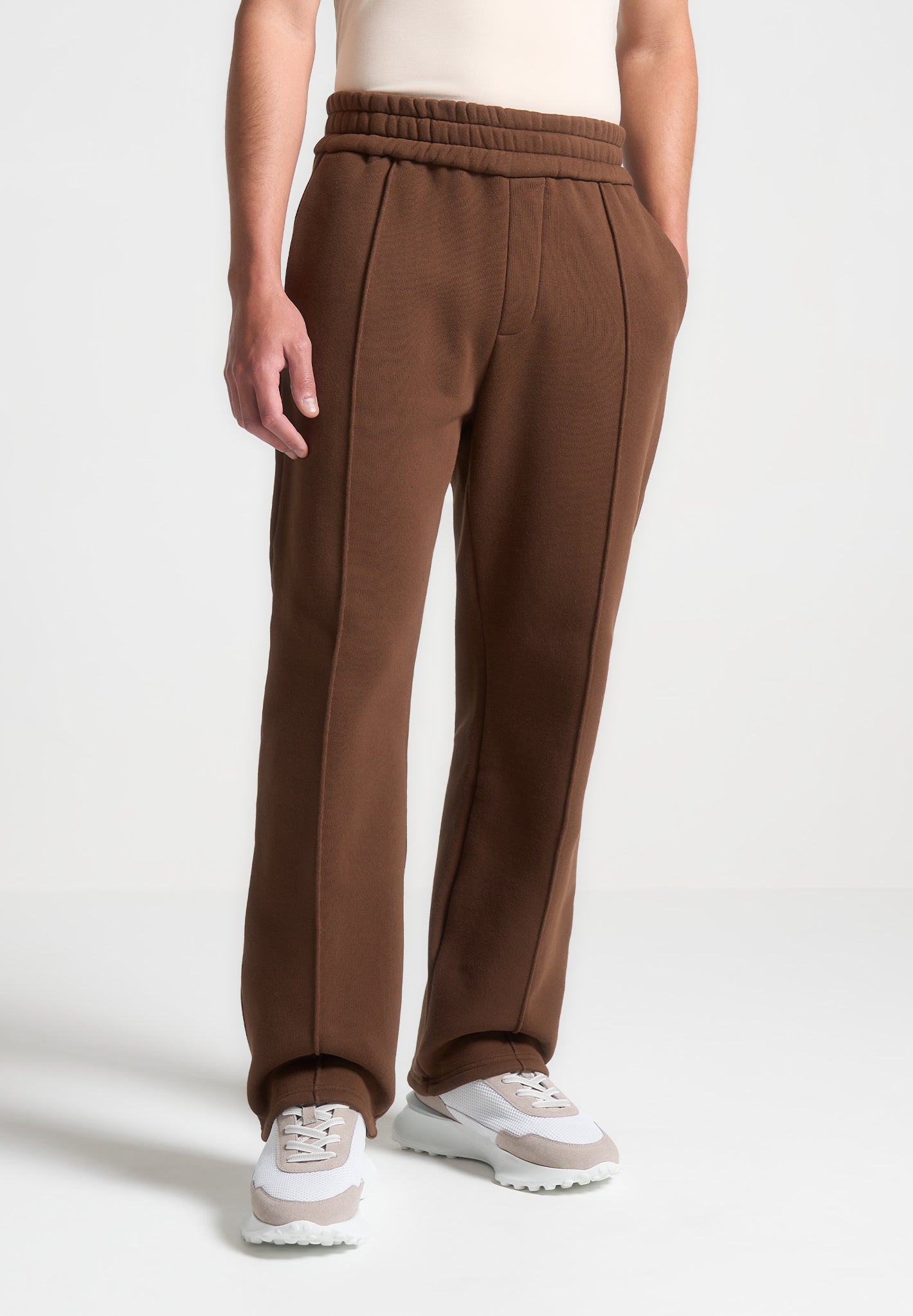Men's Brown Pintuck Joggers - 420GSM Heavyweight & Relaxed Fit | Éternel