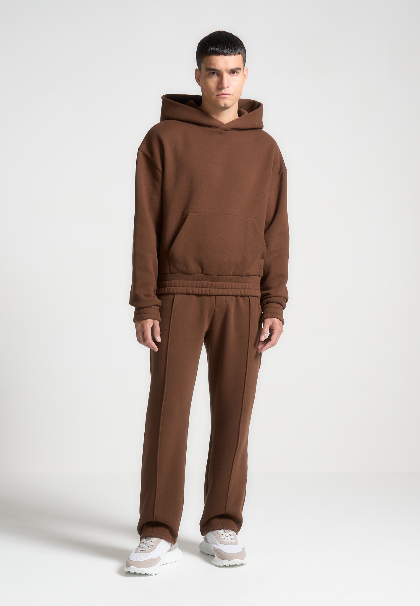 Men's Brown Pintuck Joggers - 420GSM Heavyweight & Relaxed Fit | Éternel