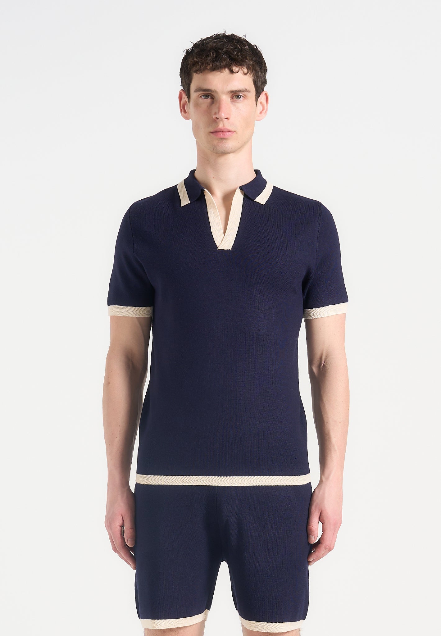 Contrast Detail Knit Polo Shirt with Tonal Blocking | Lambert