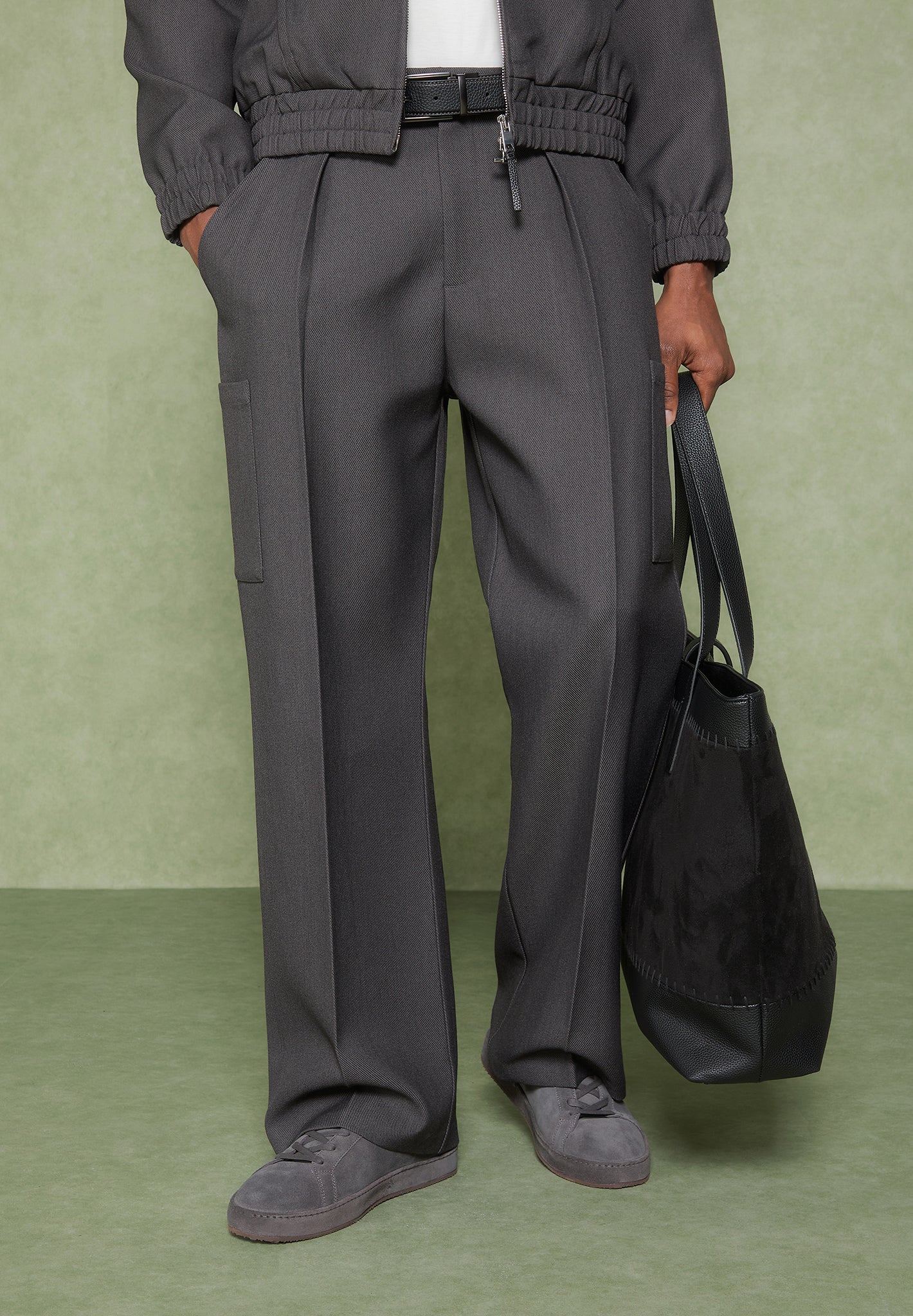 Wide Leg Pleated Trousers with Pockets for Men | Luca Grey