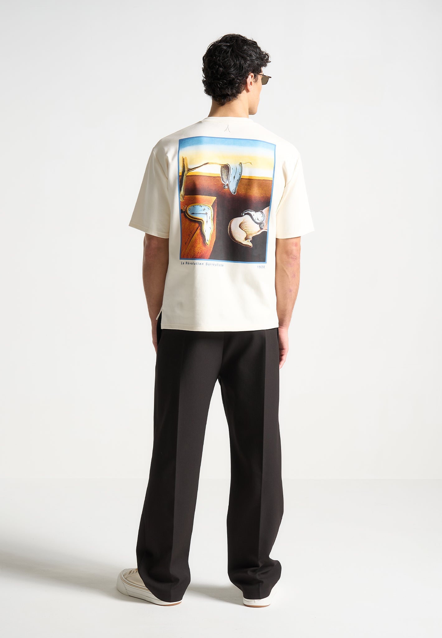 Surrealism Graphic T-Shirt in Soft Cotton | L'Art Cream