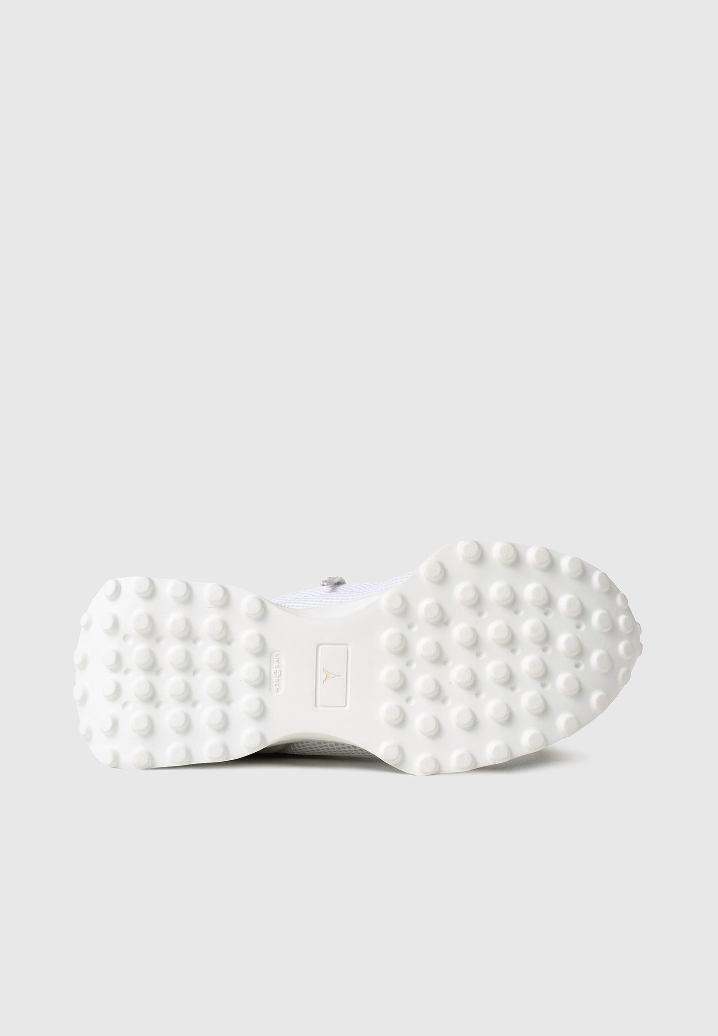Breathable Mesh Running Shoes with Suede & Leather Details | L'Artiste
