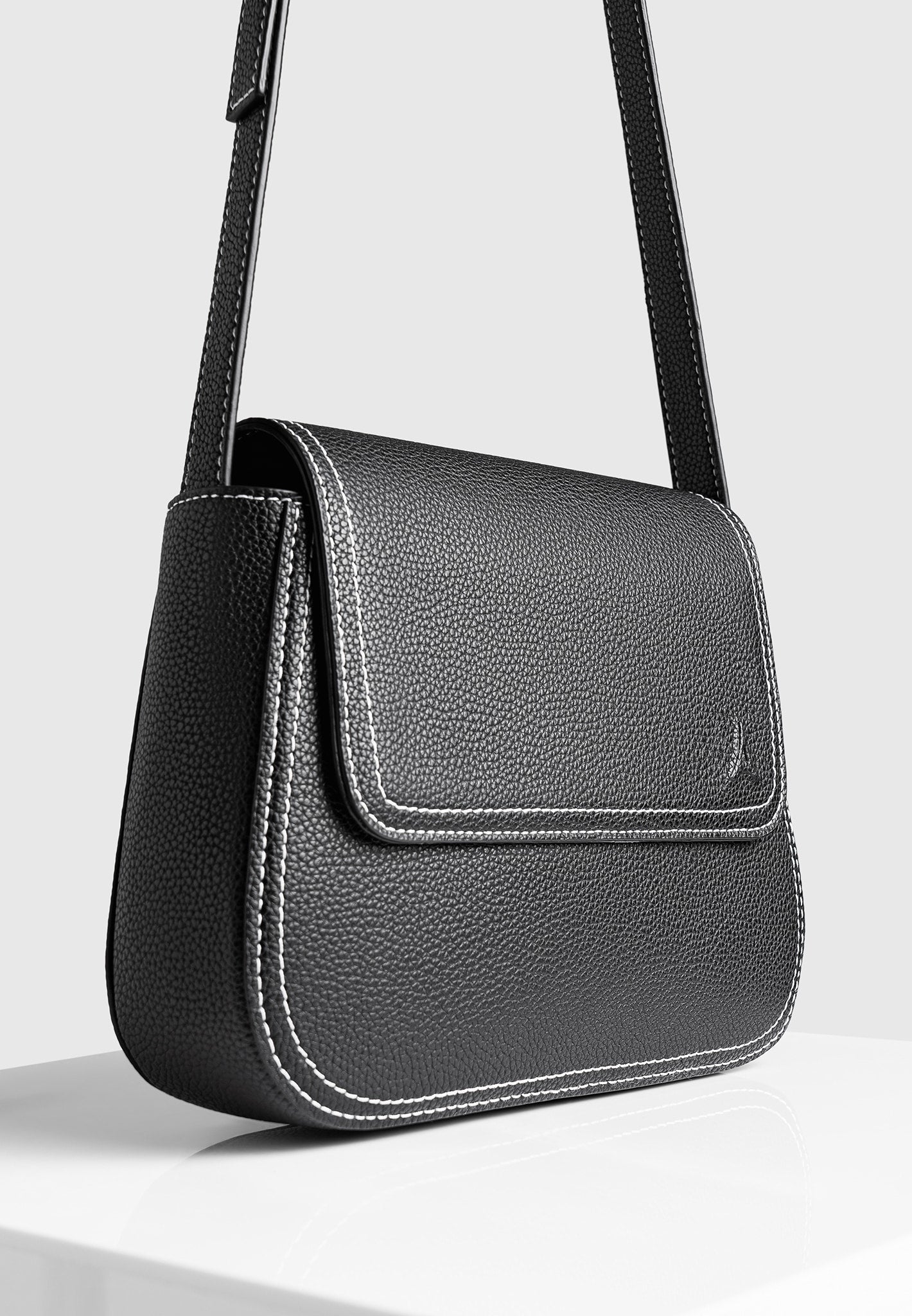 Vegan Leather Crossbody Bag with Adjustable Strap | Marseille Black