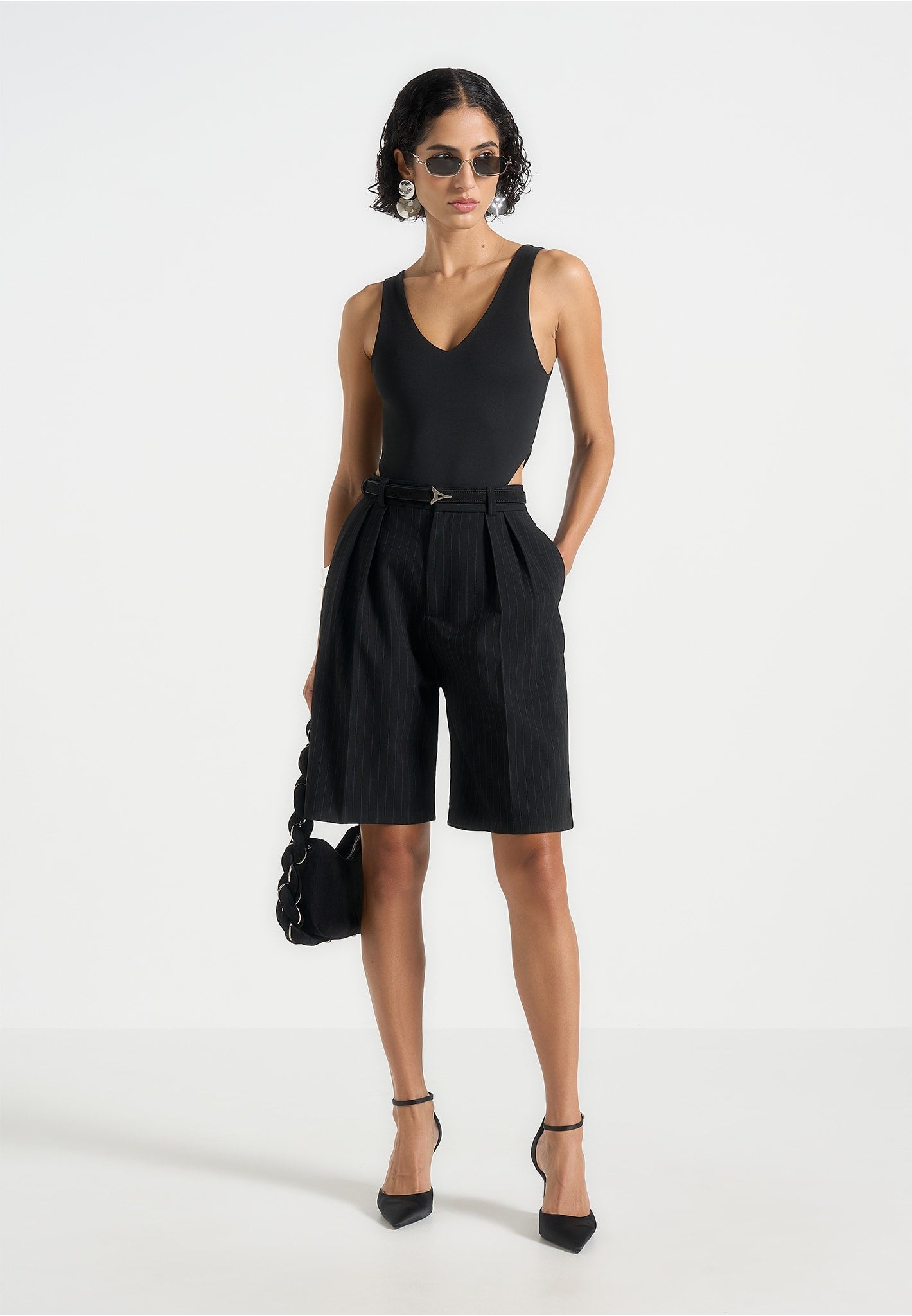 V-Neck Sculpting Bodysuit with Snap Closure | Noa Black