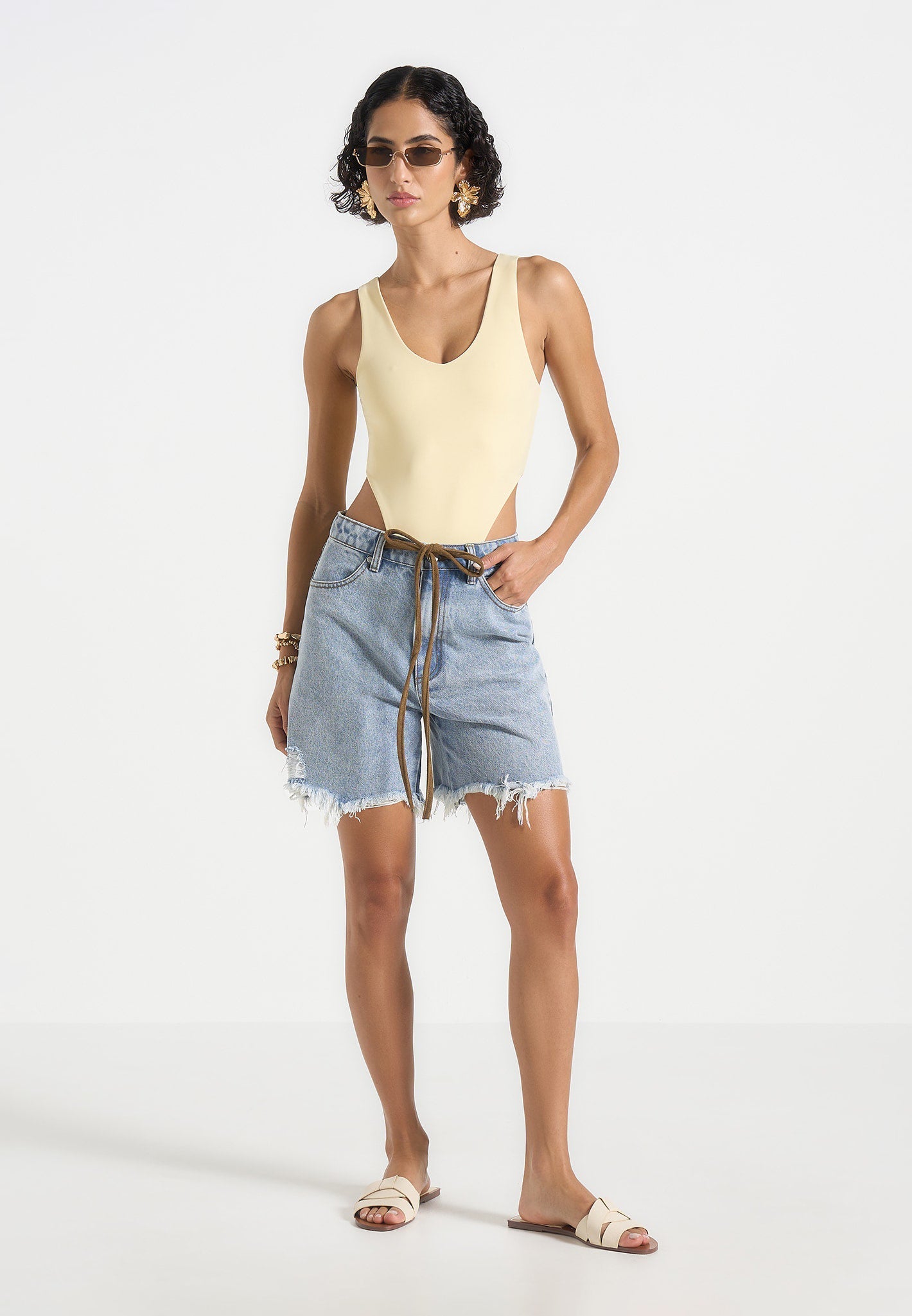 V-Neck Sculpting Bodysuit with Snap Closure | Noa