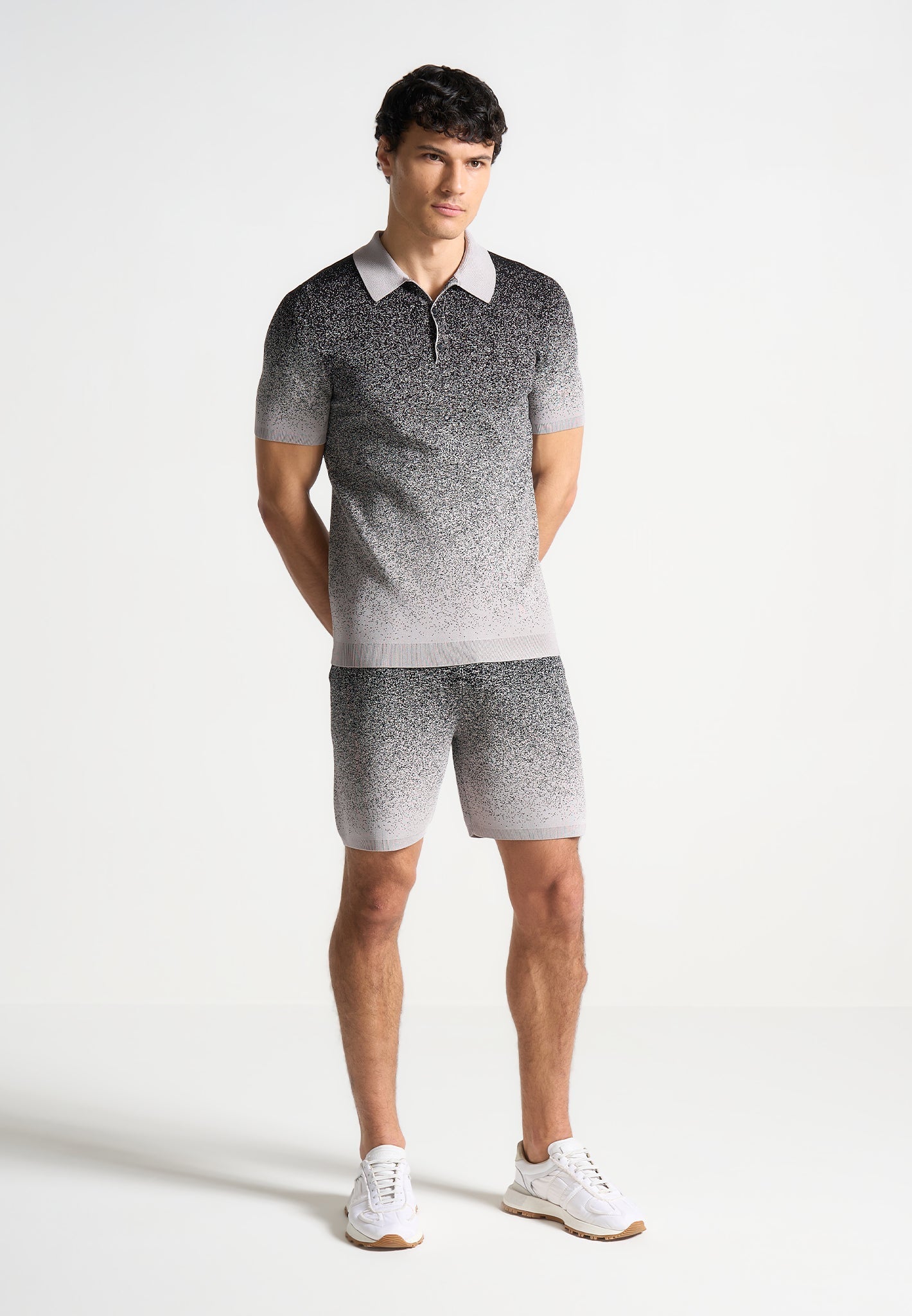Ombré Gradient Knit Shorts with Drawstring Waistband | Manière De Voir