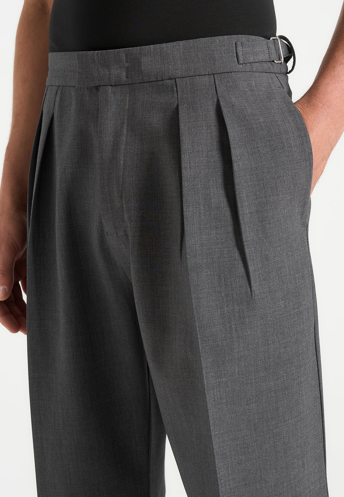 Relaxed Fit Tailored Trousers with Pleat Detail & Slip Pockets | Manière De Voir