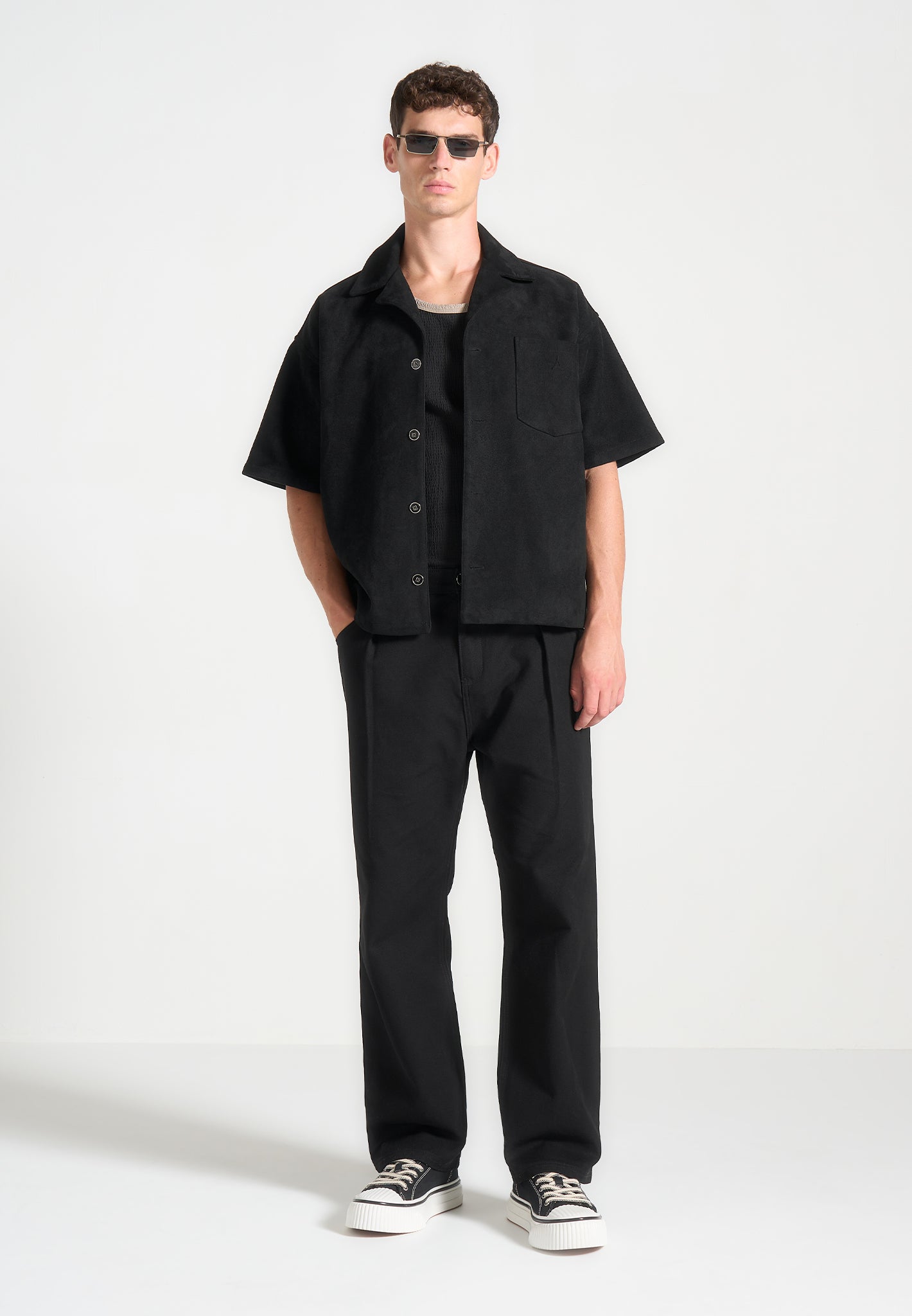 Relaxed Fit Pleated Jeans for Men | Premium Gabardine Black