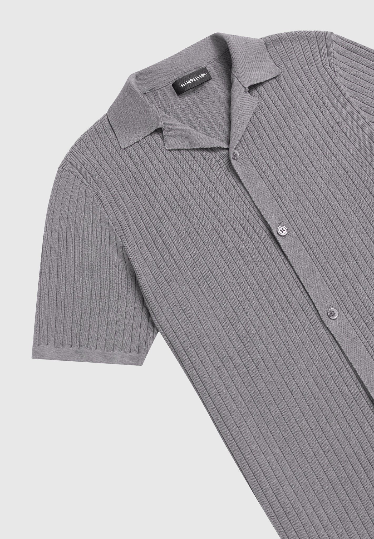 Ribbed Knit Short Sleeve Shirt | Revere Collar & Button Fastening