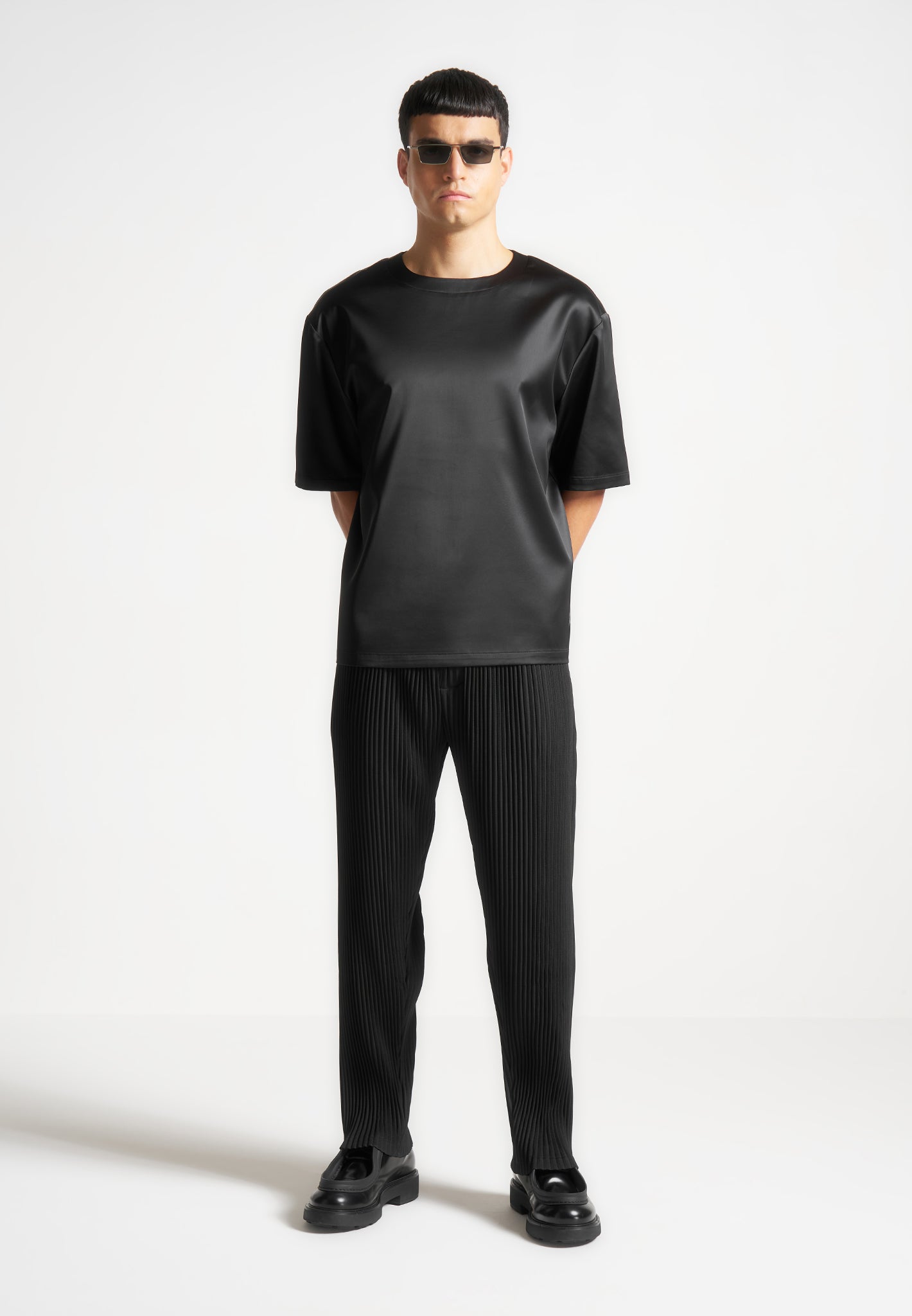 Satin Boxy Fit T-Shirt | Relaxed Short Sleeve Crew Neck | Manière De Voir