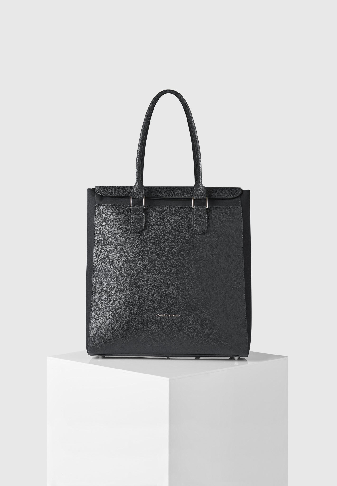 Reversible Tote Backpack with Detachable Straps | Sébastien Black