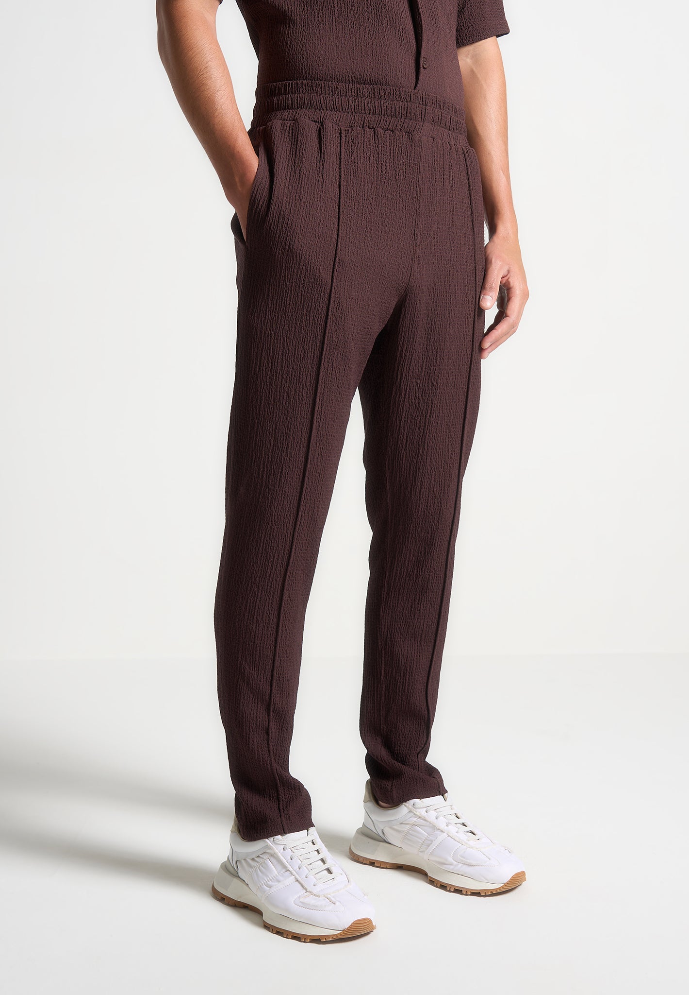 Seersucker Tapered Trousers for Men | Elastic Waist & Tailored Fit | Manière De Voir