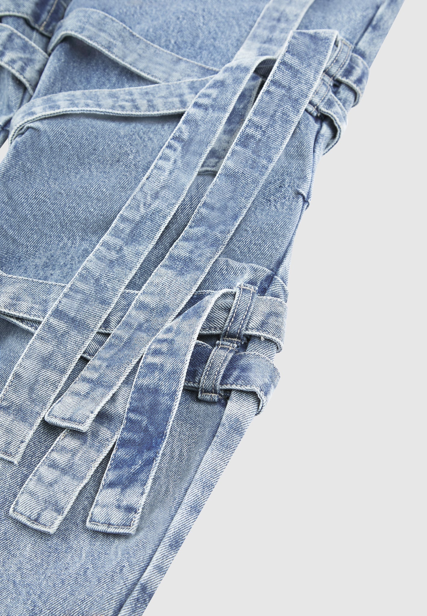 Denim Strap Cargo Jeans with Adjustable Waist | Mid Blue | Manière De Voir
