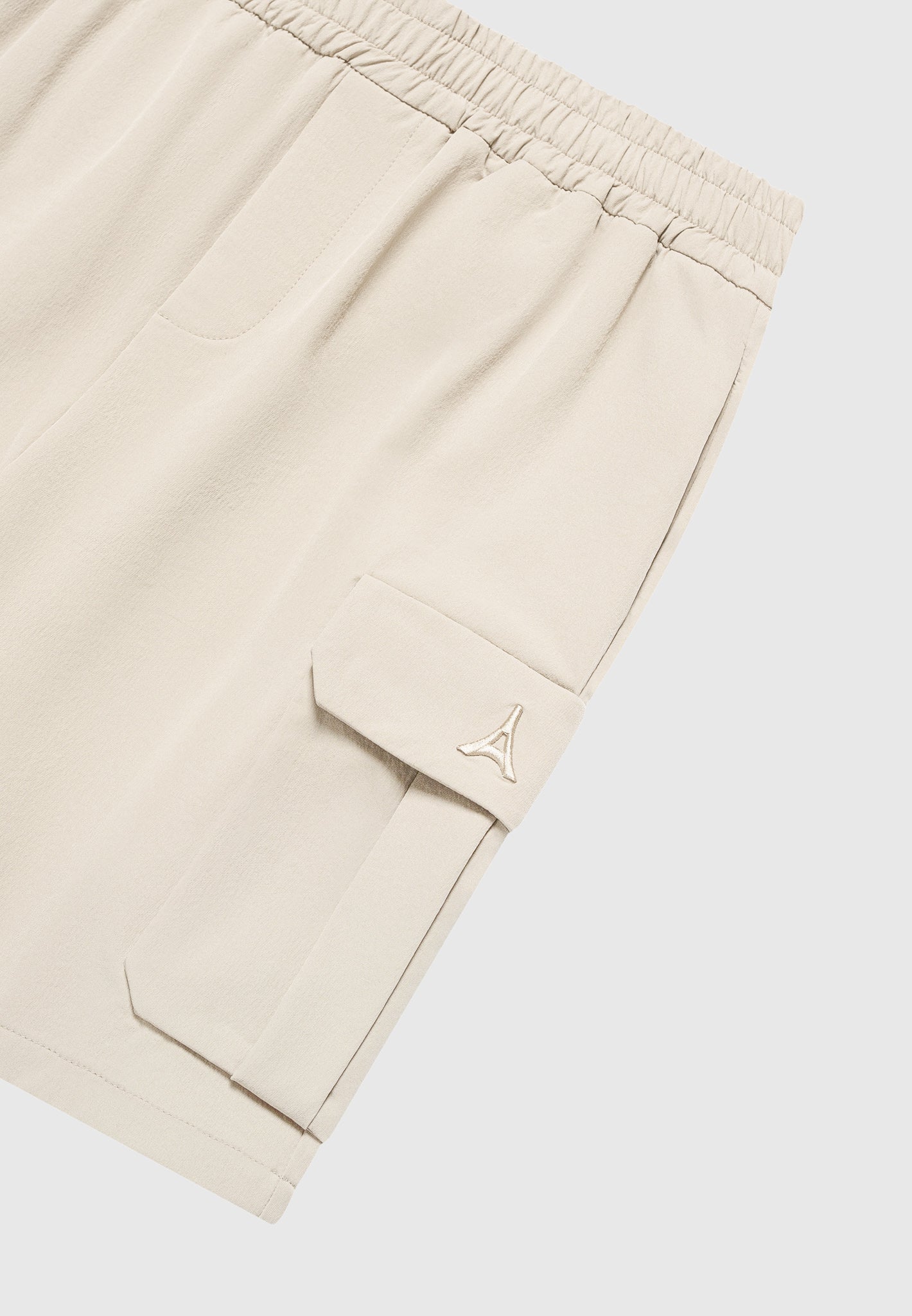Technical Cargo Shorts with Elastic Waist & Pockets | Taupe