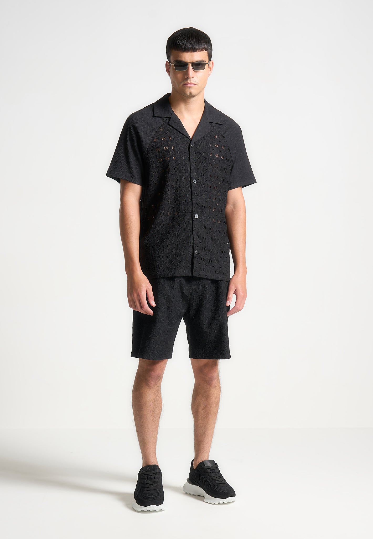 Textured Raglan Shirt - Crochet Knit & Stretch Crinkle Fabric | Manière De Voir